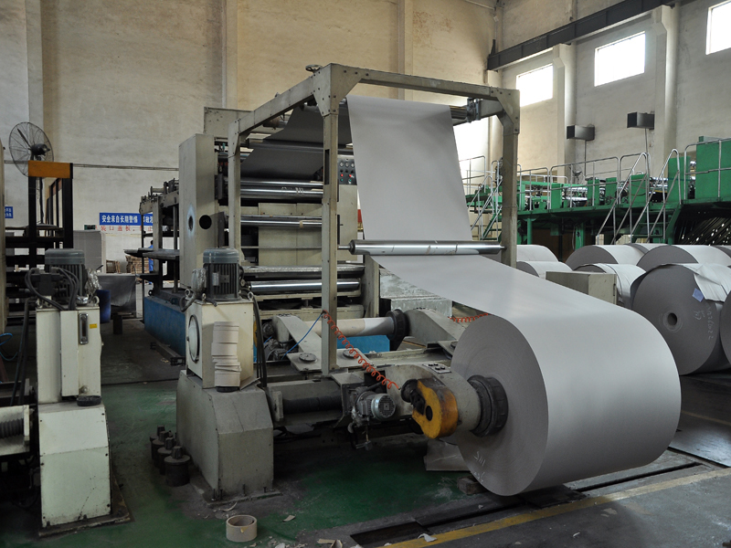 Grey paperboard production process